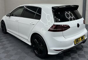 Volkswagen Golf 2.0 GOLF R DSG 5dr