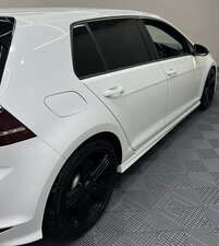 Volkswagen Golf 2.0 GOLF R DSG 5dr