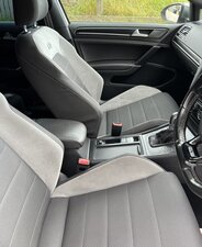 Volkswagen Golf 2.0 Golf R Dsg 5dr