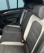 Volkswagen Golf 2.0 GOLF R DSG 5dr