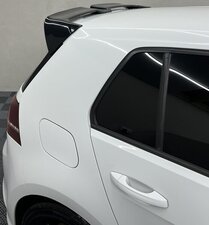 Volkswagen Golf 2.0 GOLF R DSG 5dr