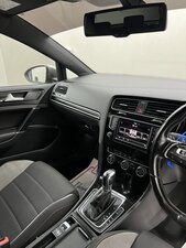 Volkswagen Golf 2.0 GOLF R DSG 5dr