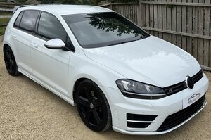 Volkswagen Golf 2.0 Golf R Dsg 5dr