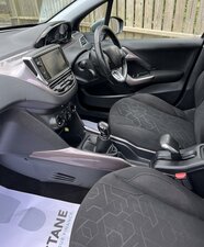 Peugeot 2008 1.4 Hdi Active 5dr