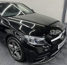 Mercedes-Benz C-Class 2.0 C 300 AMG LINE Premium AUTO 4dr