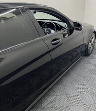 Mercedes-Benz C-Class 2.0 C 300 AMG LINE Premium AUTO 4dr
