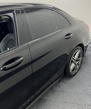 Mercedes-Benz C-Class 2.0 C 300 AMG LINE Premium AUTO 4dr
