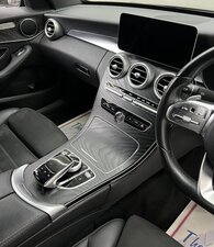 Mercedes-Benz C-Class 2.0 C 300 AMG LINE Premium AUTO 4dr