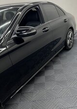 Mercedes-Benz C-Class 2.0 C 300 AMG LINE Premium AUTO 4dr