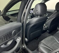 Mercedes-Benz C-Class 2.0 C 300 AMG LINE Premium AUTO 4dr