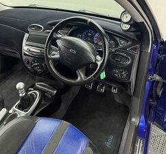 Ford Focus 2.0 RS 3dr MK1