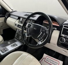 Land Rover Range Rover 4.4 Range Rover Vogue TDV8 AUTO 5dr