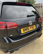 Volkswagen Golf 2.0 Golf R Tsi Semi-auto 5dr
