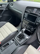 Volkswagen Golf 2.0 Golf R Tsi Semi-auto 5dr