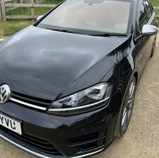 Volkswagen Golf 2.0 Golf R Tsi Semi-auto 5dr