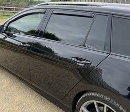 Volkswagen Golf 2.0 Golf R Tsi Semi-auto 5dr