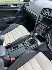 Volkswagen Golf 2.0 Golf R Tsi Semi-auto 5dr