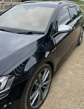 Volkswagen Golf 2.0 Golf R Tsi Semi-auto 5dr
