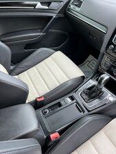 Volkswagen Golf 2.0 Golf R Tsi Semi-auto 5dr