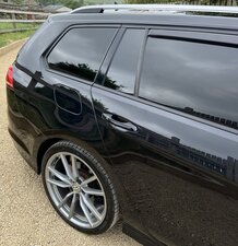 Volkswagen Golf 2.0 Golf R Tsi Semi-auto 5dr