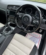 Volkswagen Golf 2.0 Golf R Tsi Semi-auto 5dr