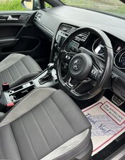 Volkswagen Golf 2.0 Golf R Dsg 5dr