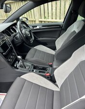 Volkswagen Golf 2.0 Golf R Dsg 5dr