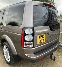 Land Rover Discovery 3.0 Sdv6 Hse 5dr