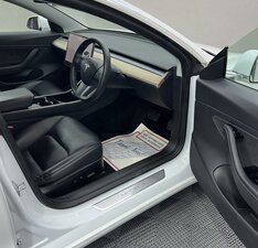 Tesla Model 3 Model 3 Standard Range + 4dr