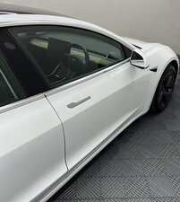 Tesla Model 3 Model 3 Standard Range + 4dr