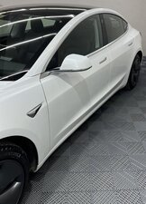Tesla Model 3 Model 3 Standard Range + 4dr