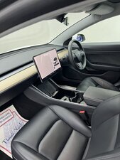 Tesla Model 3 Model 3 Standard Range + 4dr