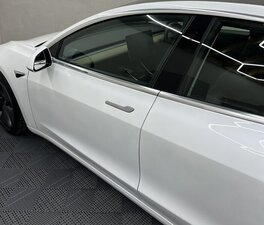 Tesla Model 3 Model 3 Standard Range + 4dr