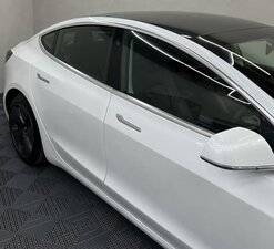 Tesla Model 3 Model 3 Standard Range + 4dr