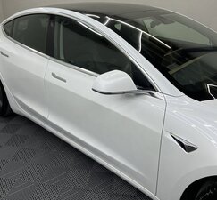 Tesla Model 3 Model 3 Standard Range + 4dr