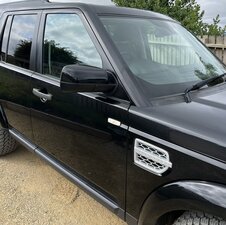 Land Rover Discovery 3.0 Discovery Hse Sdv6 Auto 5dr