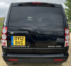 Land Rover Discovery 3.0 Discovery Hse Sdv6 Auto 5dr
