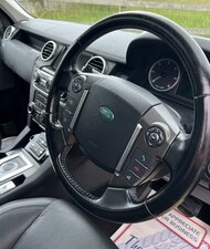 Land Rover Discovery 3.0 Discovery Hse Sdv6 Auto 5dr