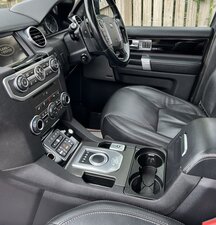 Land Rover Discovery 3.0 Discovery Hse Sdv6 Auto 5dr