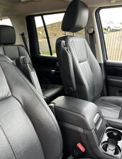 Land Rover Discovery 3.0 Discovery Hse Sdv6 Auto 5dr