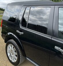 Land Rover Discovery 3.0 Discovery Hse Sdv6 Auto 5dr