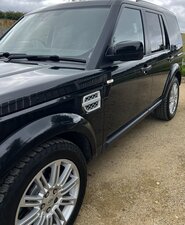 Land Rover Discovery 3.0 Discovery Hse Sdv6 Auto 5dr