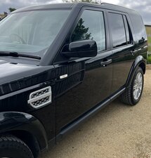 Land Rover Discovery 3.0 Discovery Hse Sdv6 Auto 5dr