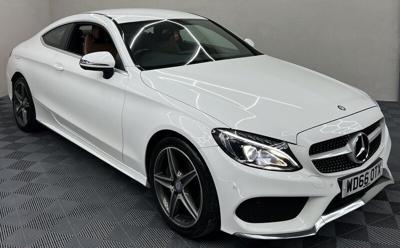 Mercedes-Benz C-Class 2.1 C 220 AMG LINE D 2dr
