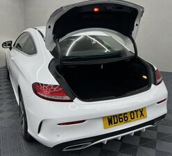 Mercedes-Benz C-Class 2.1 C 220 AMG LINE D 2dr