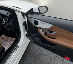 Mercedes-Benz C-Class 2.1 C 220 AMG LINE D 2dr