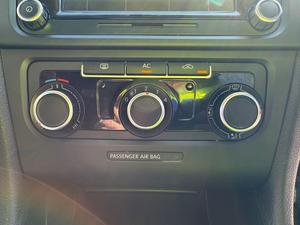Volkswagen Golf 1.6 TDI Match EURO 5 5dr