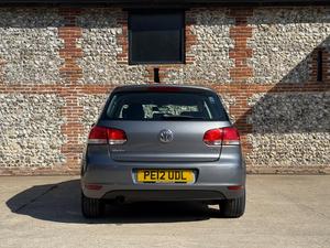 Volkswagen Golf 1.6 TDI Match EURO 5 5dr