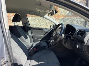 Volkswagen Golf 1.6 TDI Match EURO 5 5dr
