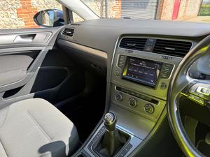 Volkswagen Golf 2.0 TDI BlueMotion TECH SE EURO 5 (s/s) 5dr